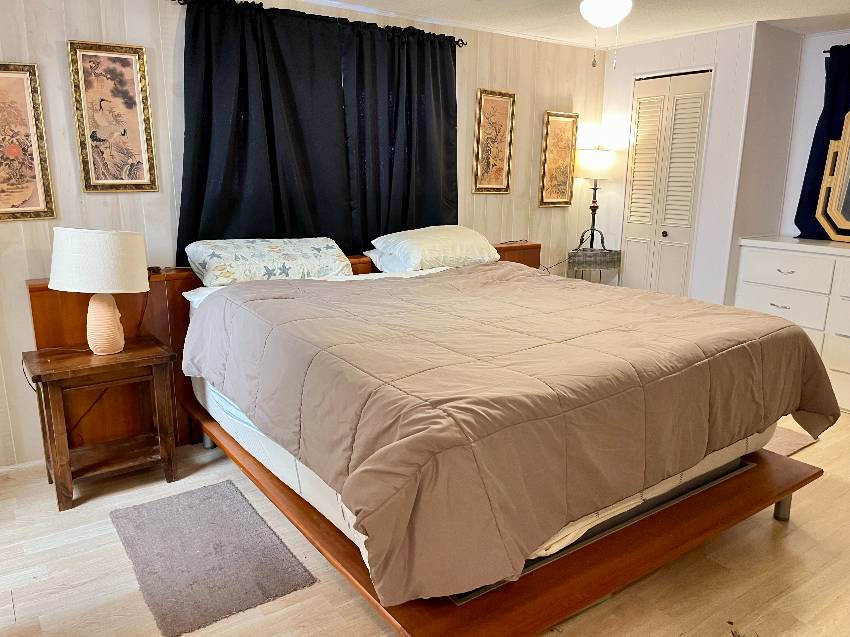 914 Eleuthera a Venice, FL Mobile or Manufactured Home for Sale